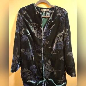 Eva Franco Luxurious Floral Velvet Blazer